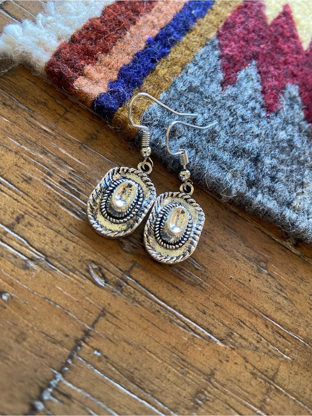 Silver Rope-Edge Cowboy Hat Dangle Earrings